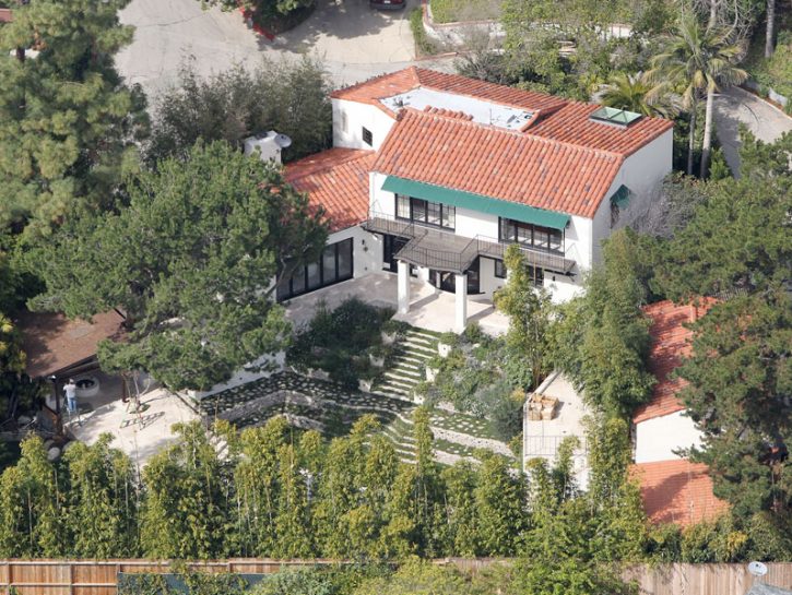 <p>Questa è la villa in stile spagnolo della star della tv Eva Mendes</p>