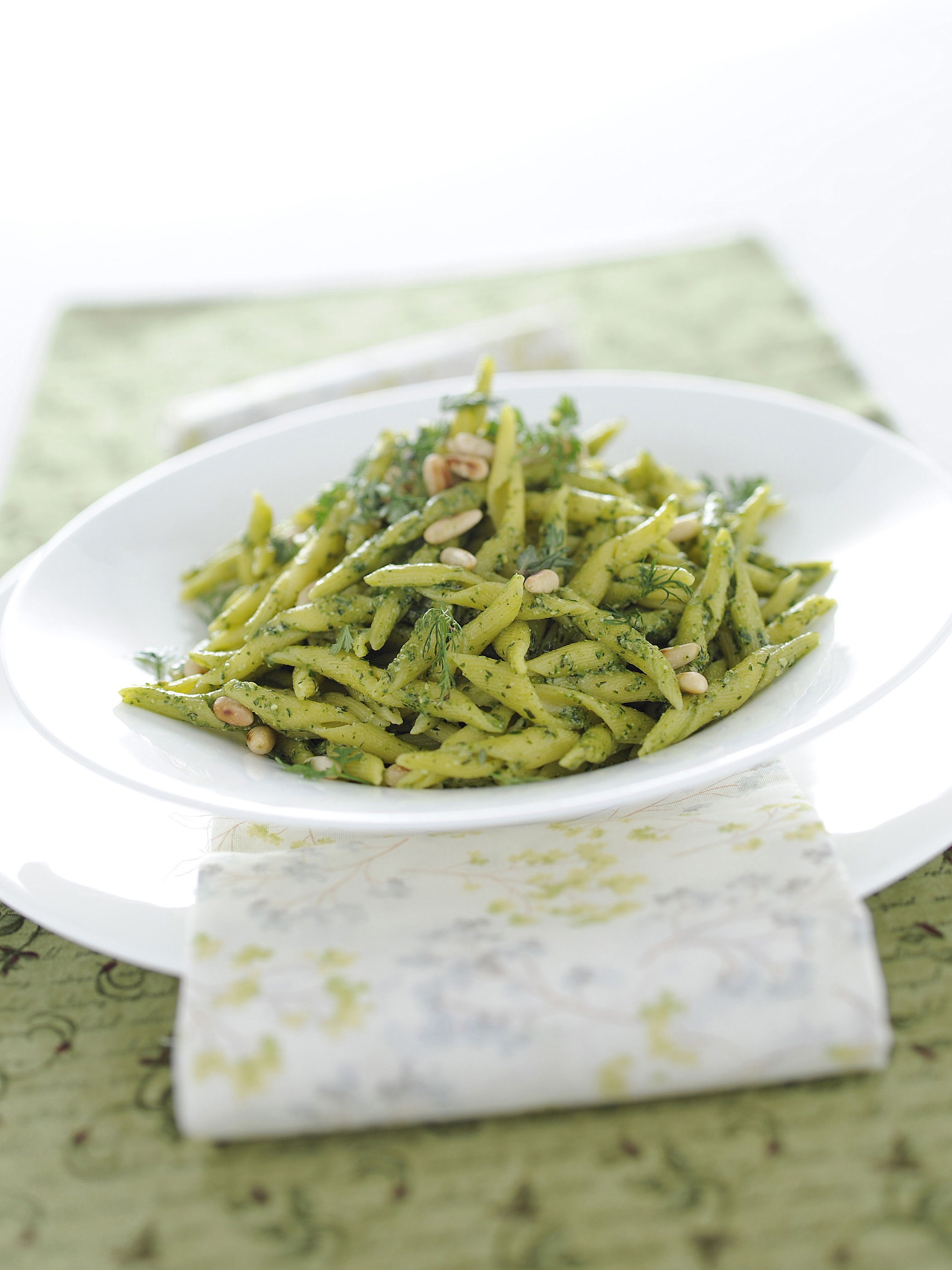 Spaghetti Al Pesto Ricetta Facile Ricette Al Volo Spaghetti Al Pesto Ricetta Facile Ricette Al Volo