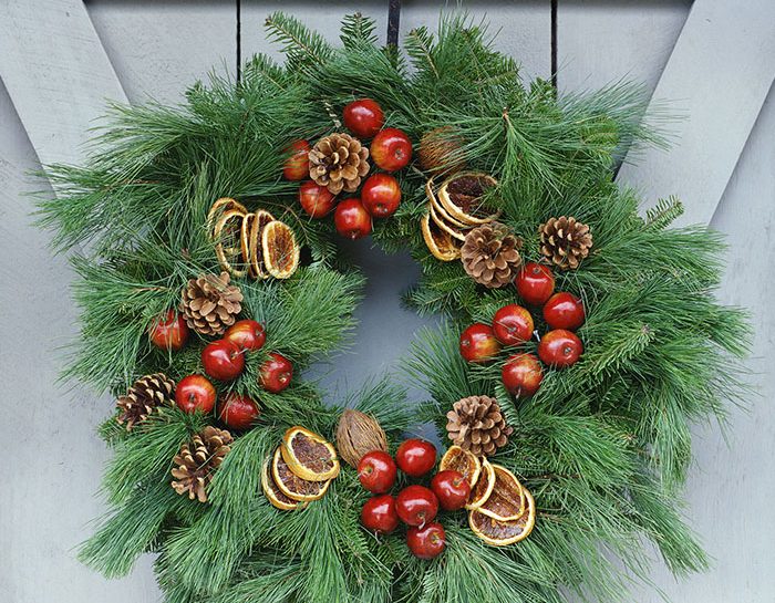 Come Preparare Una Ghirlanda Natalizia Su Misura Donna Moderna