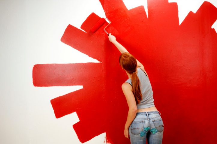 <p><b>ISPIRARSI CON UN HOBBY</b> </p><p>Crea un <b>ambiente</b> di casa rilassante e in grado di cullare i sensi. Dedicarti ai lavori di <b>bricolage</b> ha un effetto tranquillizzante e aiuta a superare le tensioni accumulate durante la settimana. La casa ci <b>rappresenta</b>: rendila un posto davvero tuo, curando ciò che ami e dando spazio a <b>colori</b>, libri, puzzle, passatempi creativi e tutto quello che stimola la tua <b>fantasia</b>. Come testimoniato da diversi studi le<b> piante</b> aiutano a rendere vitale lo spazio e contribuiscono al buon umore; annaffiale e aiutale a crescere con <b>amore</b>, con il tempo diventeranno tue amiche.</p>