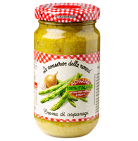 <p>Un'idea per un'ottima salsa per la pasta? Usa la <b>crema di asparagi</b> de <b>Le Conserve della Nonna</b> unita alla panna da cucina! Semplice e veloce.</p>
