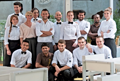 <p>"La base di tutte le mie ricette sono gli ingredienti e le giuste risorse. Fondamentali sono le materie prime di qualità che spesso vado a scegliere personalmente", spiega Nobili. "La nostra parola d’ordine è semplicità e gusto, non solo nel piatto ma anche nell’ambiente e nell’atmosfera", aggiunge Nadia.</p>