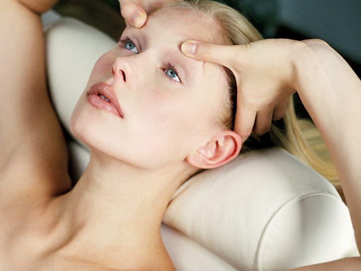 Rimedi Naturali Contro Occhiaie E Occhi Gonfi Donna Moderna