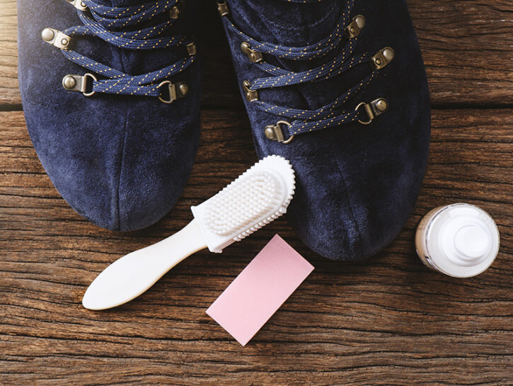 Come pulire le scarpe scamosciate | Donna Moderna Come pulire le scarpe scamosciate | Donna Moderna