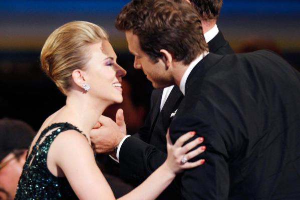 <p>Scarlett Johansson con l'ex marito Ryan Reynold. </p>