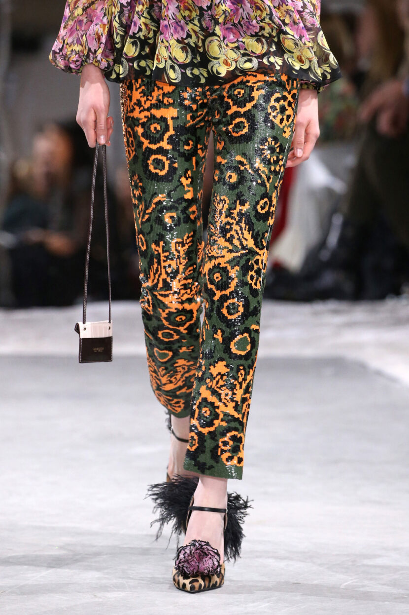 <p>Giambattista Valli <span>autunno inverno 2018</span></p><p><span><em>Credits: Getty Images</em></span></p>
