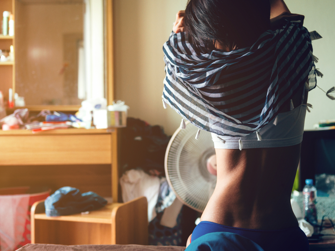 Videos of girls taking off clothes milano