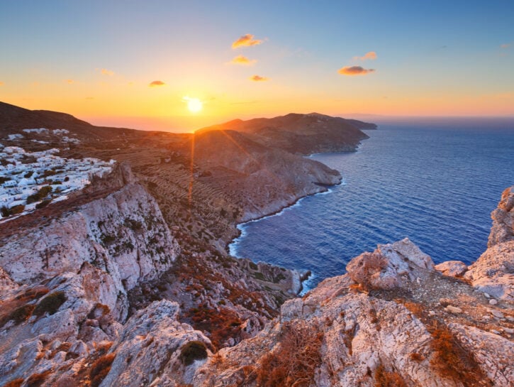 <p>Panorami sublimi e luoghi ameni... l'isola perfetta per chi cerca un po' di tranquillità!</p>