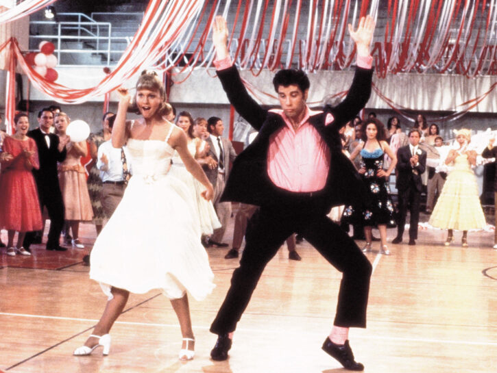 <p>Sandy (Olivia Newton John) e Danny (John Travolta) al ballo di fine anno. Grease (1978)</p>