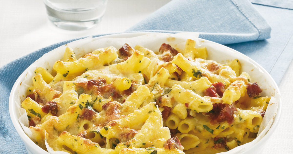Ricetta Maccheroncini al forno con salame | Donna Moderna