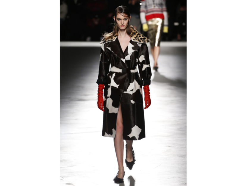 <p>Il cappotto maculato per l'autunno inverno 2018 di N°21<span> </span></p><p><br></p>