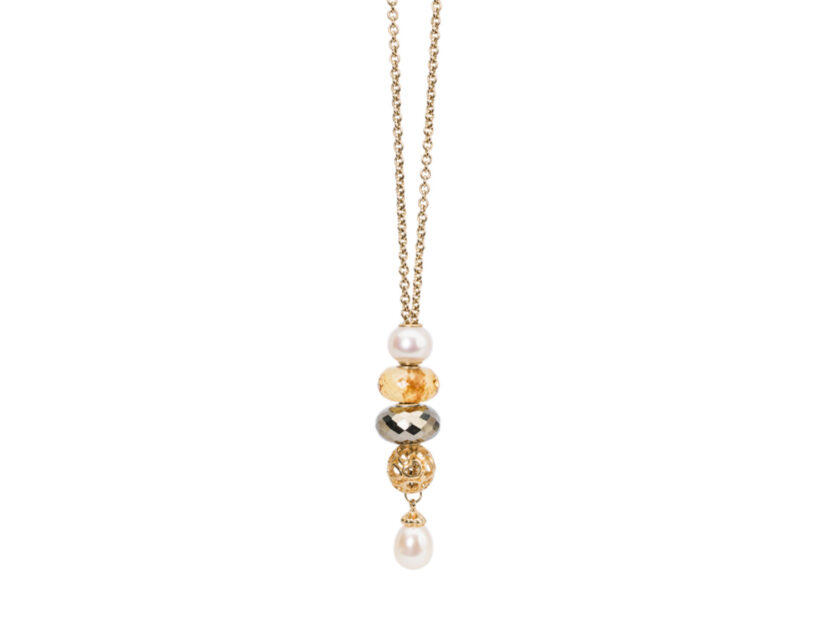 <p>Collana con charms e perla (TROLLBEADS)</p>