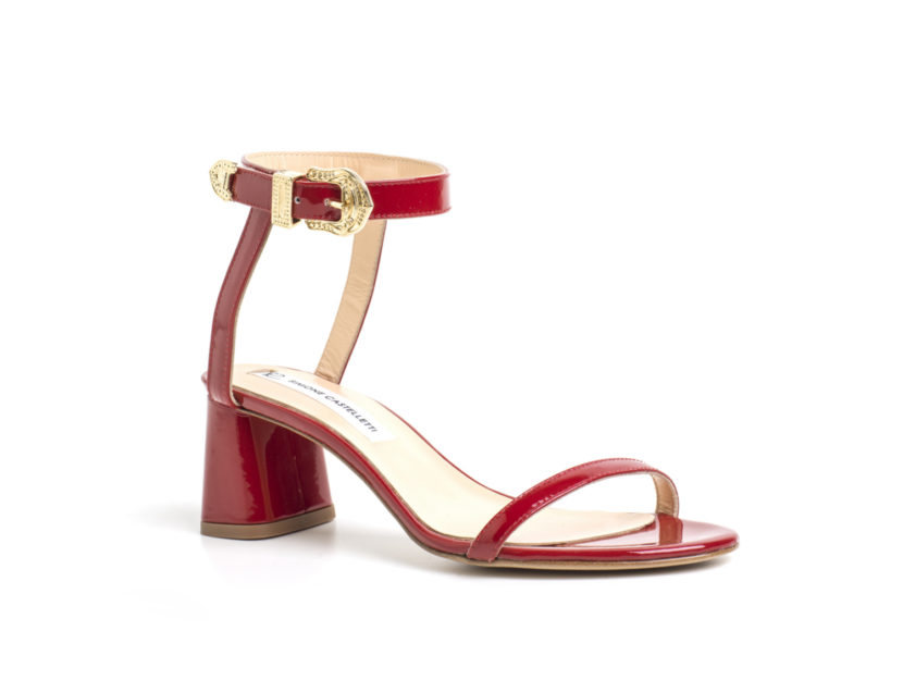 <p>Sandali con tacco total red (SIMONE CASTELLETTI)</p>