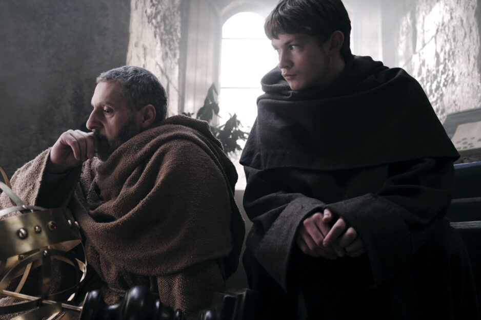<p>Una scena della fiction "Il nome della rosa", in onda tytti i lunedì sera dal 4 marzo su Rai1. Foto di Fabio Lovino</p>