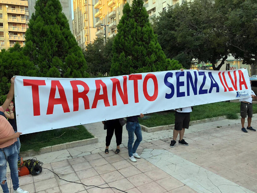 <p>Un momento del presidio degli ambientalisti a Taranto, 06 settembre 2018. Foto ANSA/GIACOMO RIZZO</p><h2><strong></strong></h2>