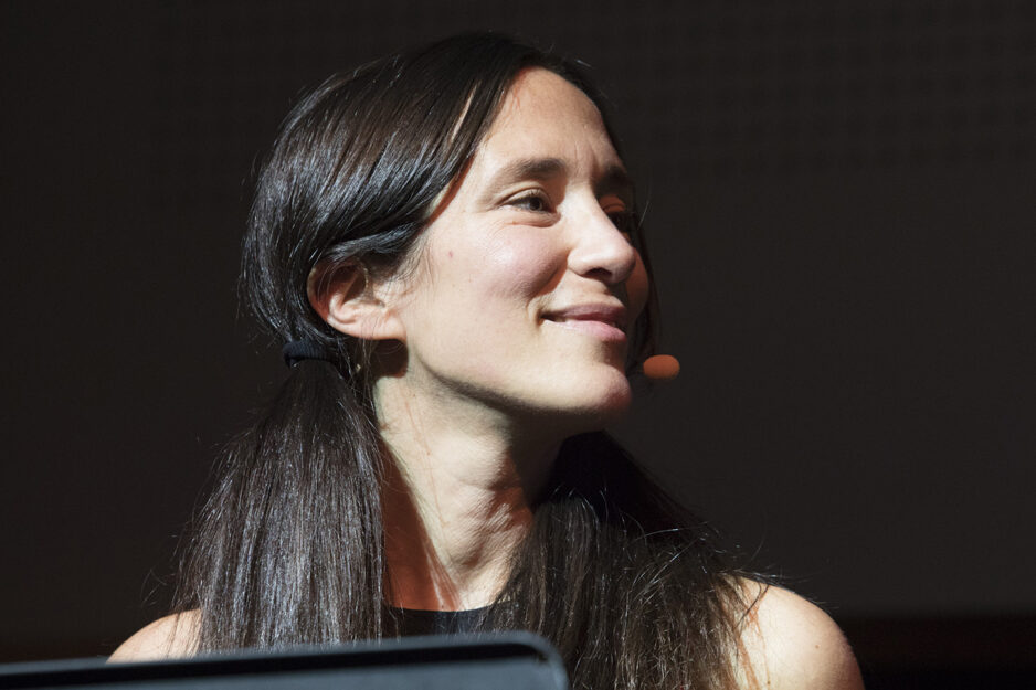 <p>Chiara Gamberale a Tempo di libri 2018, foto Rosdiana Ciaravolo/Getty Images</p>