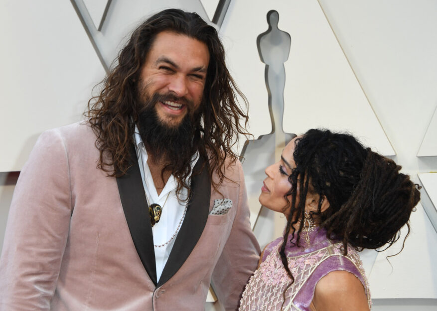 <p>Jason Momoa e Lisa Bonet agli Oscar. Foto di Frazer Harrison/Getty Images</p>