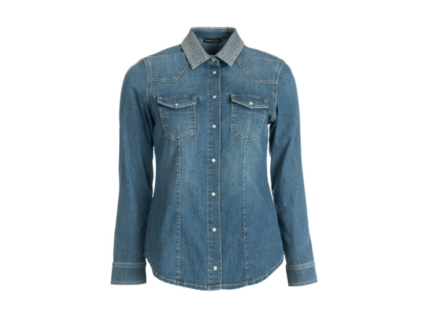 <p>Camicia in denim con borchie sul colletto (FIORELLA RUBINO)</p>