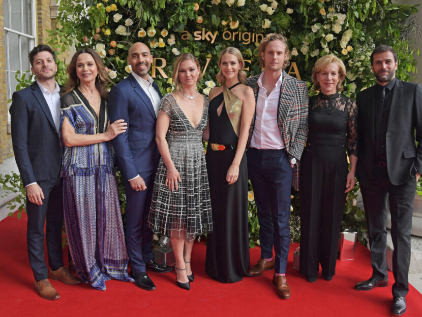 <p>Il cast della serie Tv al completo. </p>