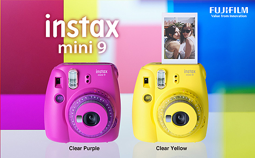 <p><strong>instax mini 9:</strong> <strong>Clear Purple e Clear Yellow </strong></p>
