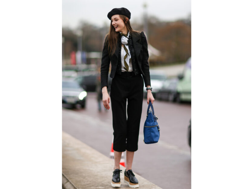 <p>Le stringate in pelle sono ideali per un look da ufficio</p>