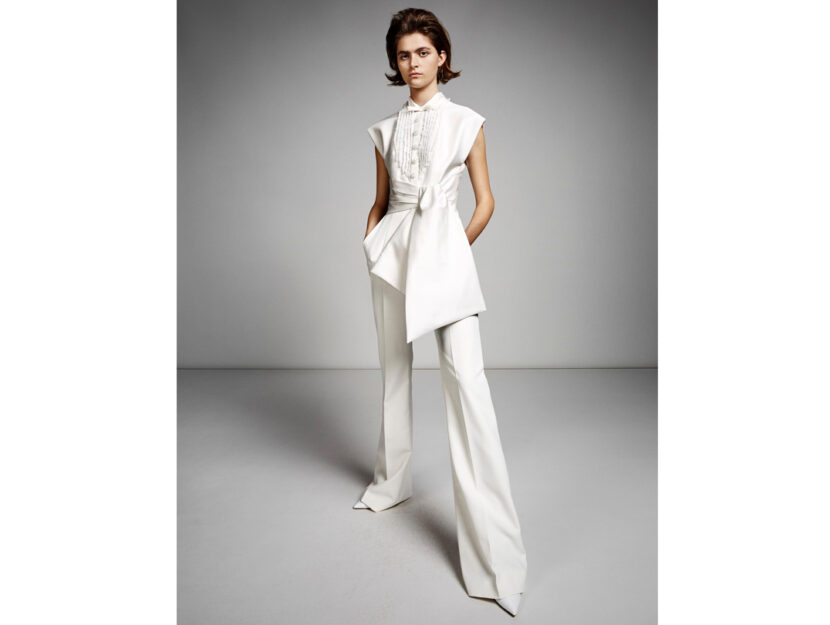 <p>Jumpsuit stile smoking bianco (VICTOR & ROLF)</p>