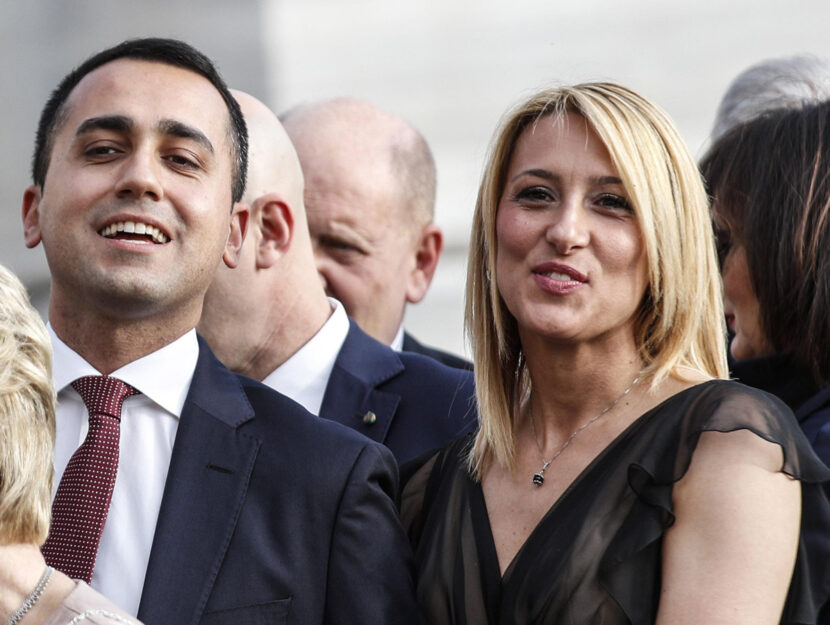 <p>Ex giocatrice di basket di Cagliari, la 37enne Virginia Saba è la fidanzata del ministro degli Esteri Luigi Di Maio. Oggi è assistente parlamentare.</p>