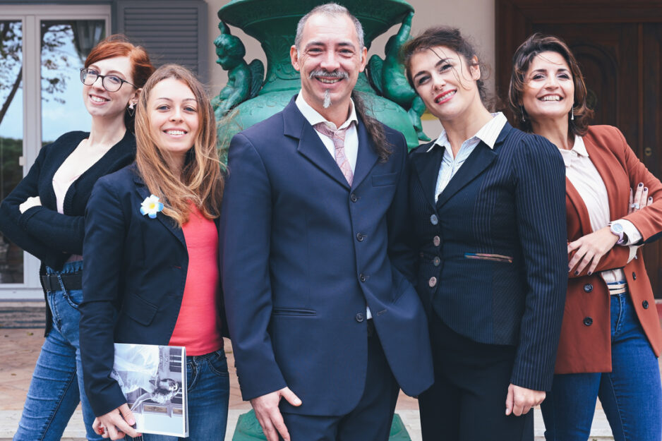 <p>Forever Team di Oggisposa.it</p>