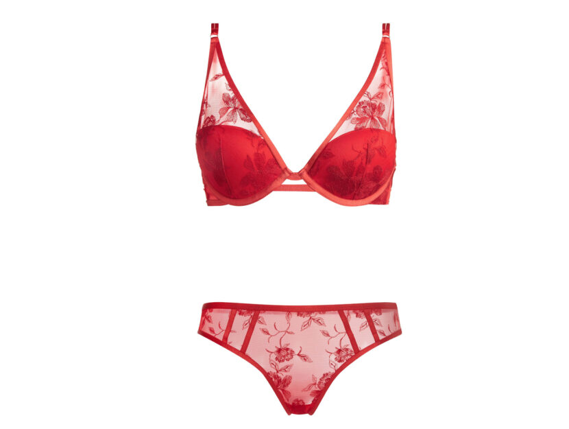 <p>Coordinato reggiseno + slip in pizzo rosso (PRIMARK)</p>