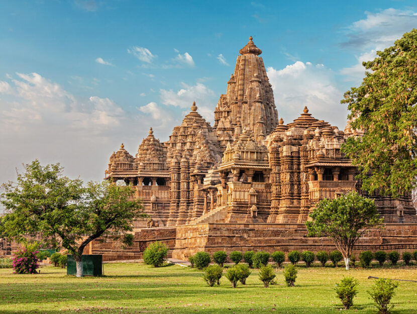 <p>Tempio Kandāriyā Mahādeva, Khajuraho, India. Patrimonio dell'Umanità dell'Unesco</p>